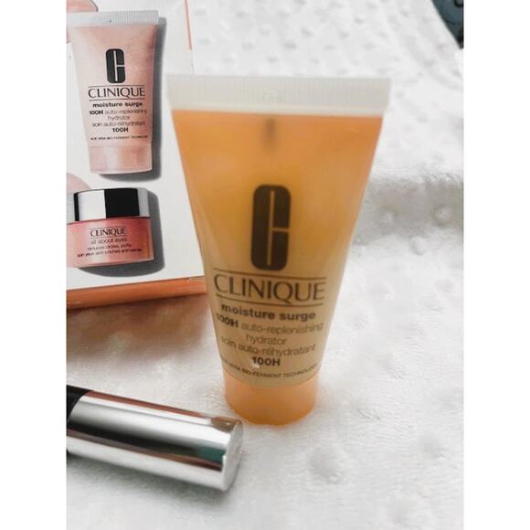 Clinique 3-pc. Discover Gift Set, Travel Size, All About Eyes & Moisture Surge - Picture 5 of 7